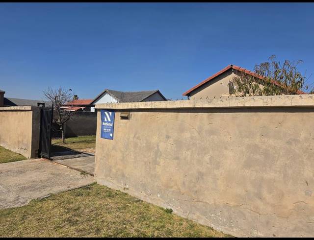 3 BEDROOM HOUSE FOR SALE IN ORMONDE